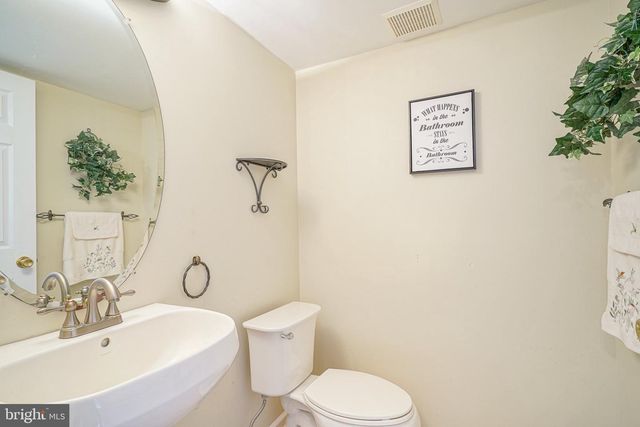 55 TYNEMOUTH DR, Lumberton, NJ 08048