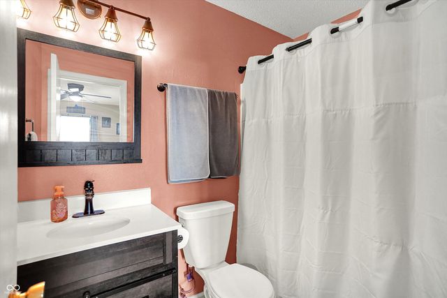 19177 Fox Chase Drive, Noblesville, IN 46062