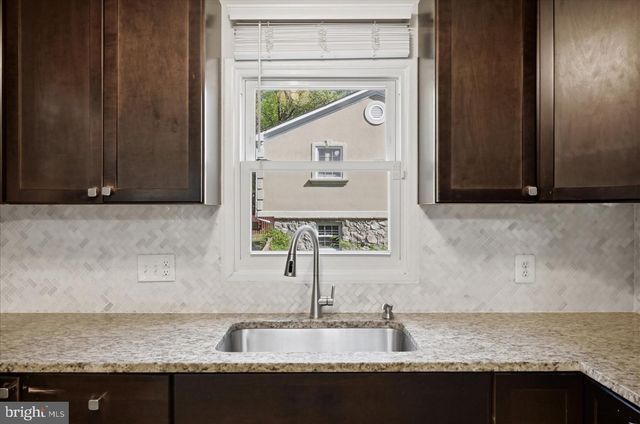6500 HAYSTACK RD, Alexandria, VA 22310