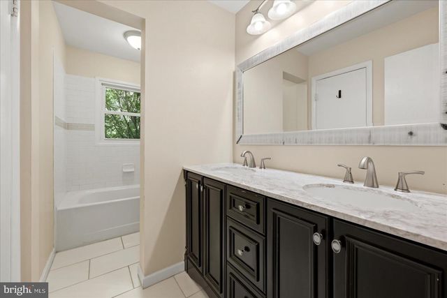 6500 HAYSTACK RD, Alexandria, VA 22310