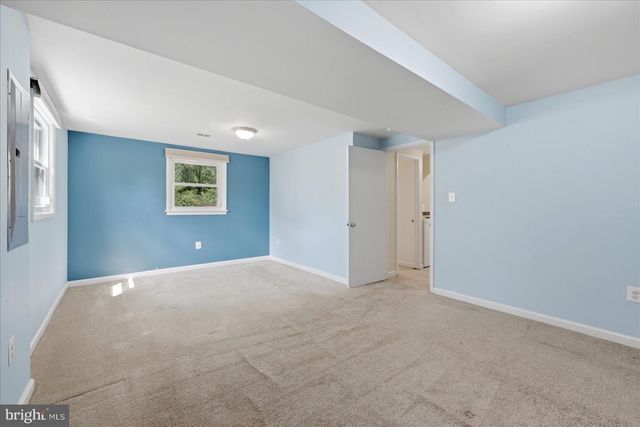 6500 HAYSTACK RD, Alexandria, VA 22310