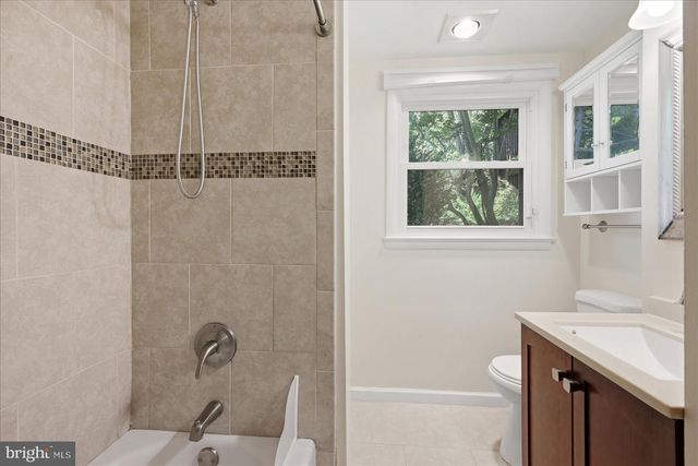 6500 HAYSTACK RD, Alexandria, VA 22310