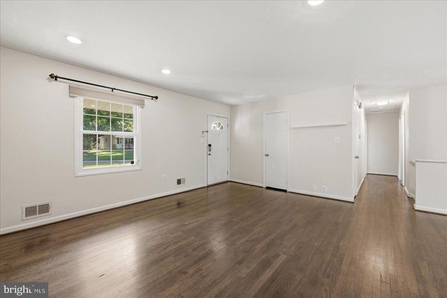 6500 HAYSTACK RD, Alexandria, VA 22310