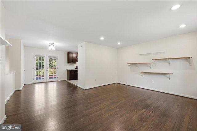6500 HAYSTACK RD, Alexandria, VA 22310