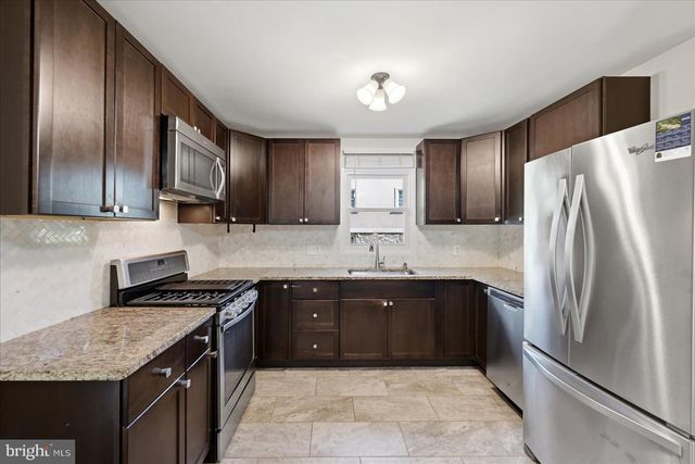 6500 HAYSTACK RD, Alexandria, VA 22310