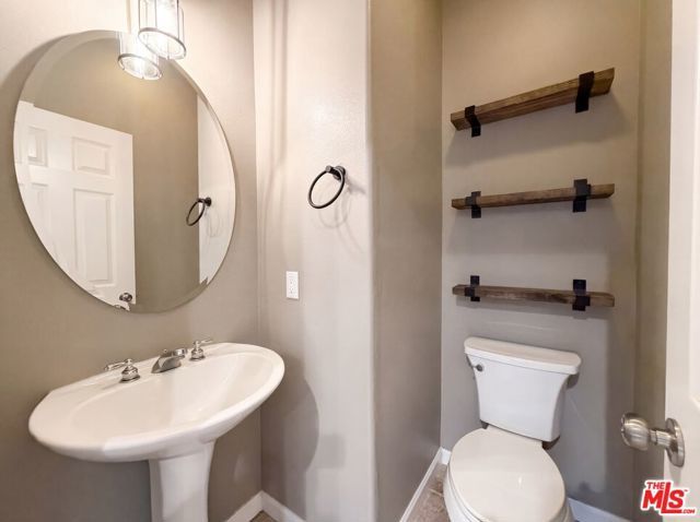 28441 Silverking Trail, Santa Clarita, CA 91390