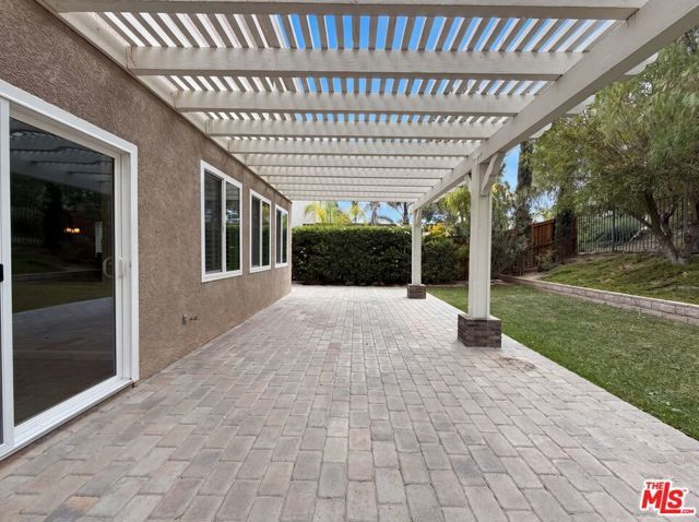 28441 Silverking Trail, Santa Clarita, CA 91390
