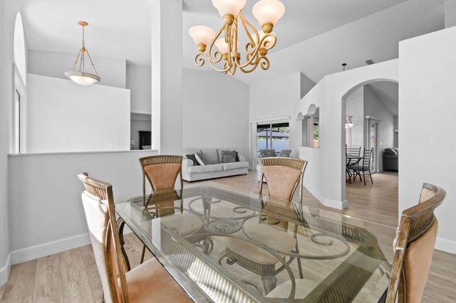 971 SW Mccomb Avenue, Port St Lucie, FL 34953