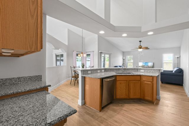 971 SW Mccomb Avenue, Port St Lucie, FL 34953