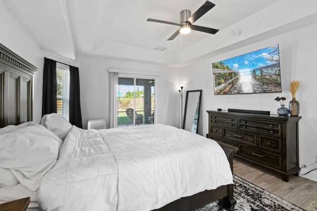 971 SW Mccomb Avenue, Port St Lucie, FL 34953