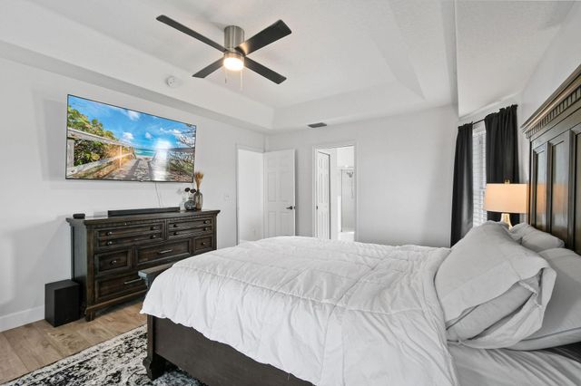 971 SW Mccomb Avenue, Port St Lucie, FL 34953