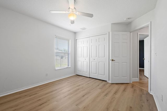 971 SW Mccomb Avenue, Port St Lucie, FL 34953