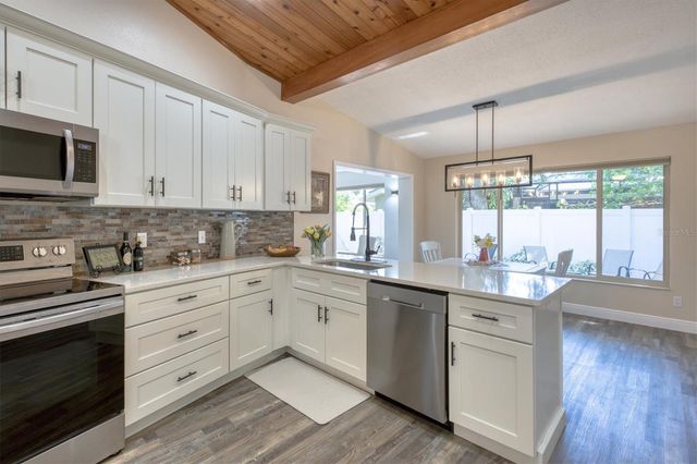 13964 106TH AVENUE, Largo, FL 33774