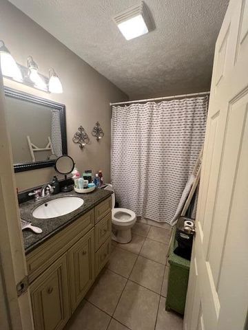 308 N Prospect Street, Nixa, MO 65714