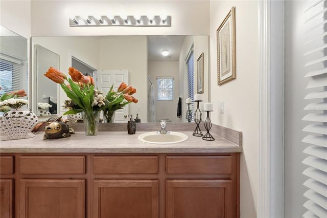 458 WOODFORD DRIVE, Debary, FL 32713