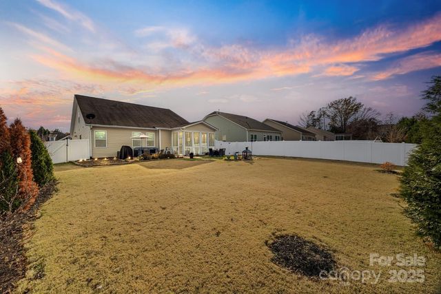 1141 Black Walnut Road, Clover, SC 29710