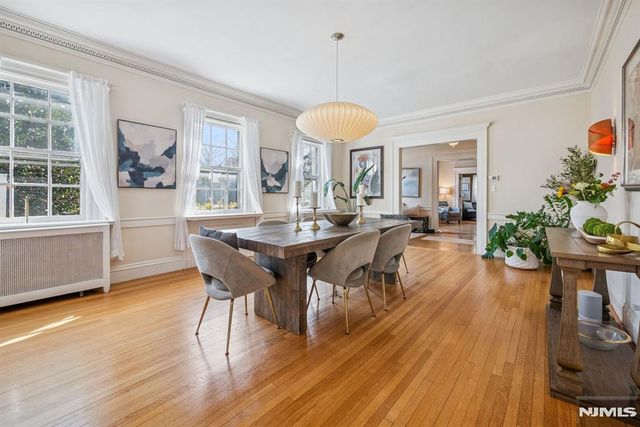 258 Ridgewood Avenue, Glen Ridge, NJ 07028