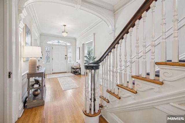 258 Ridgewood Avenue, Glen Ridge, NJ 07028