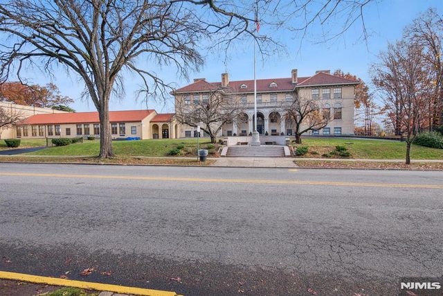 258 Ridgewood Avenue, Glen Ridge, NJ 07028