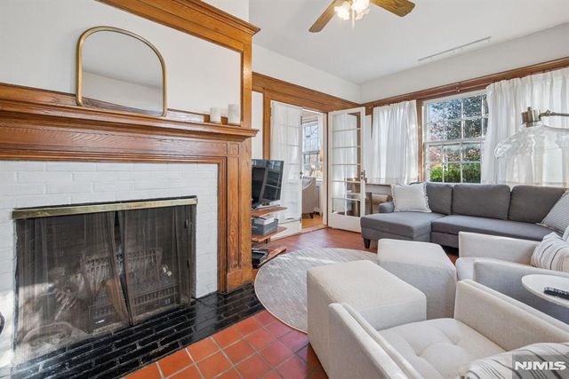 258 Ridgewood Avenue, Glen Ridge, NJ 07028