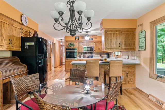 W254N9301 Bittersweet DRIVE, Lisbon, WI 53089
