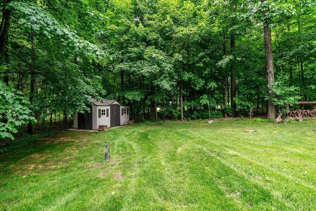 W254N9301 Bittersweet DRIVE, Lisbon, WI 53089