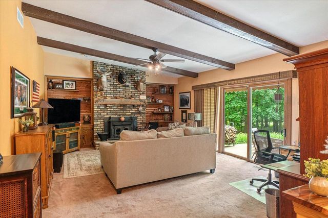 W254N9301 Bittersweet DRIVE, Lisbon, WI 53089