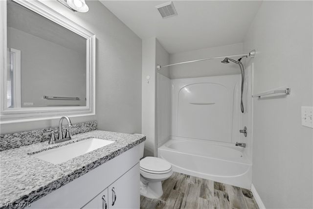 1363 Grass Creek Avenue 2, Henderson, NV 89012