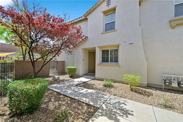 1363 Grass Creek Avenue 2, Henderson, NV 89012