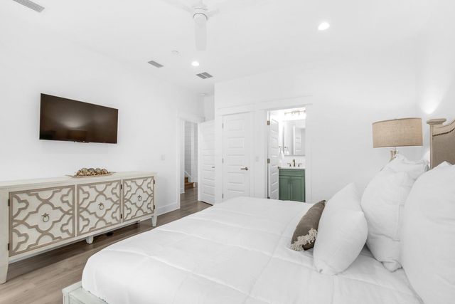4543 Luke Avenue, Destin, FL 32541