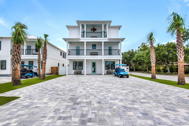 4543 Luke Avenue, Destin, FL 32541