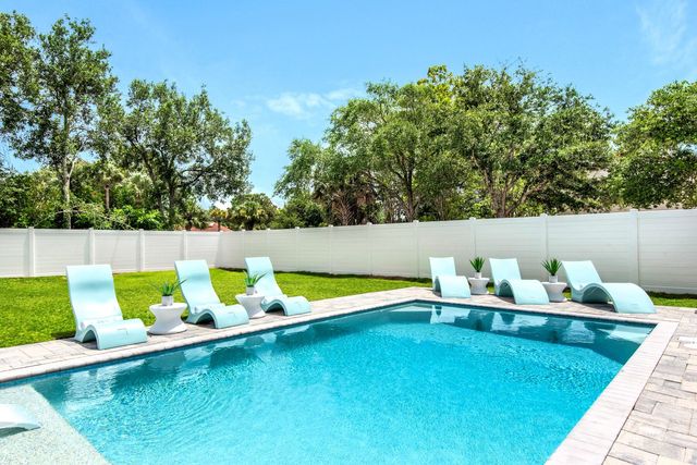4543 Luke Avenue, Destin, FL 32541