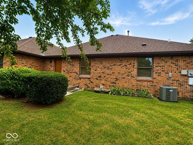 1118 Willow Springs Boulevard, Brownsburg, IN 46112