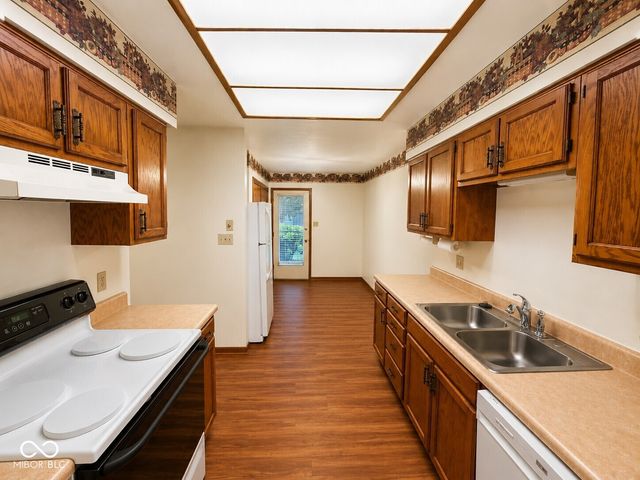 1118 Willow Springs Boulevard, Brownsburg, IN 46112