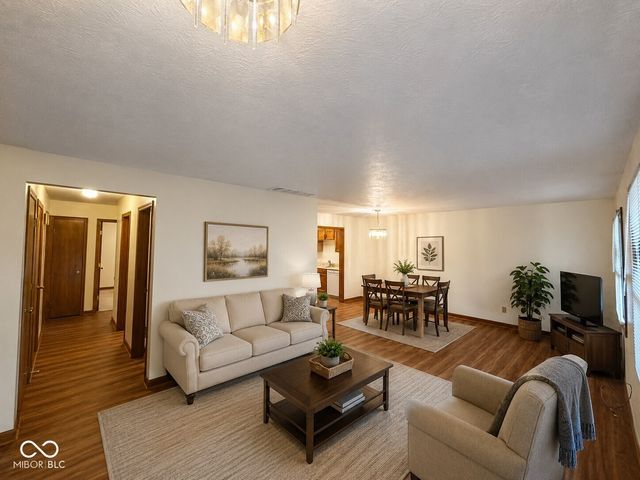 1118 Willow Springs Boulevard, Brownsburg, IN 46112