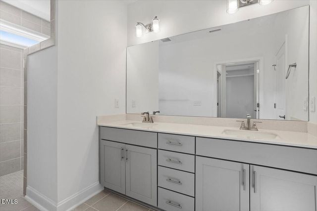 1721 Pinecliff Court, Fuquay Varina, NC 27526