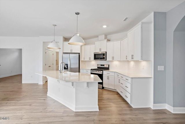 1721 Pinecliff Court, Fuquay Varina, NC 27526