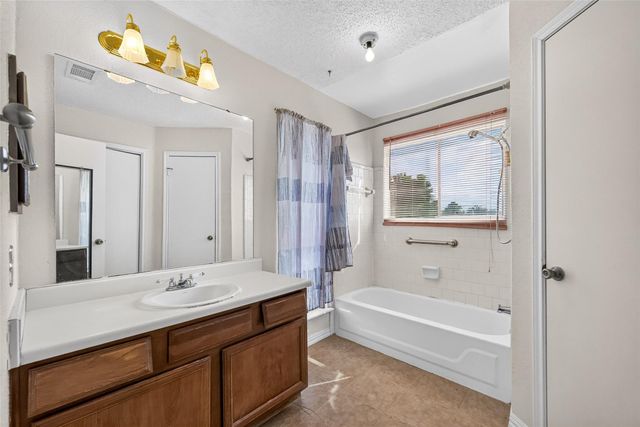 3419 Rockrill Drive, Houston, TX 77045
