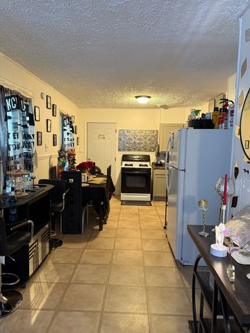 2135 219th Street, Sauk Village, IL 60411