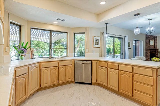 1737 Gainsborough Road, San Dimas, CA 91773