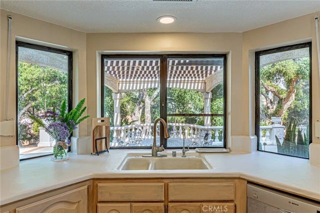 1737 Gainsborough Road, San Dimas, CA 91773