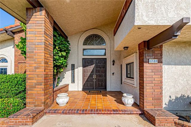 1737 Gainsborough Road, San Dimas, CA 91773