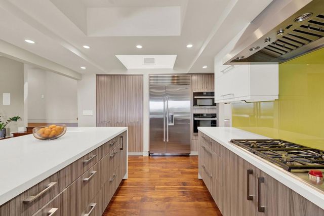 16117 Martincoit Rd, Poway, CA 92064