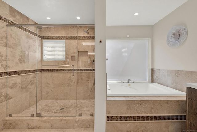 16117 Martincoit Rd, Poway, CA 92064