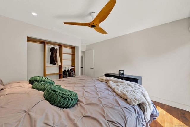 16117 Martincoit Rd, Poway, CA 92064