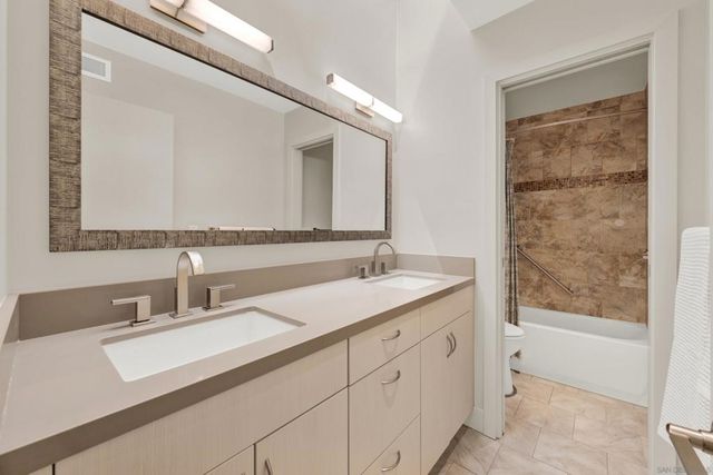 16117 Martincoit Rd, Poway, CA 92064