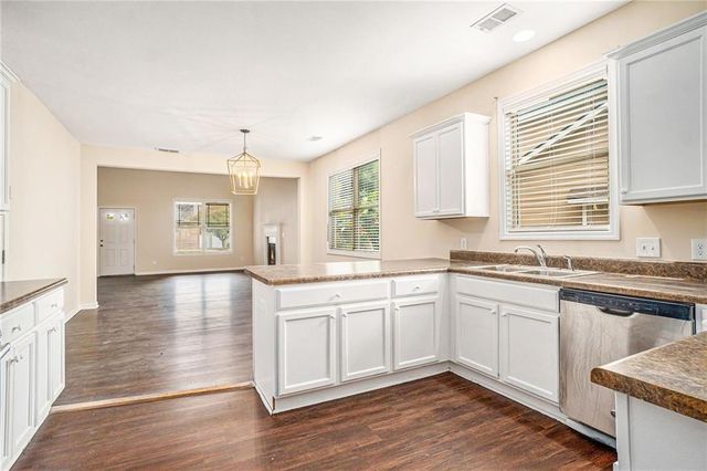 1736 Walton Reserve Way, Austell, GA 30168