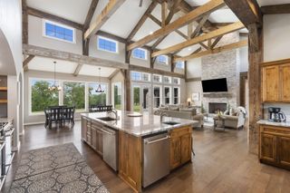 395 Tracy Street, Branson, MO 65616