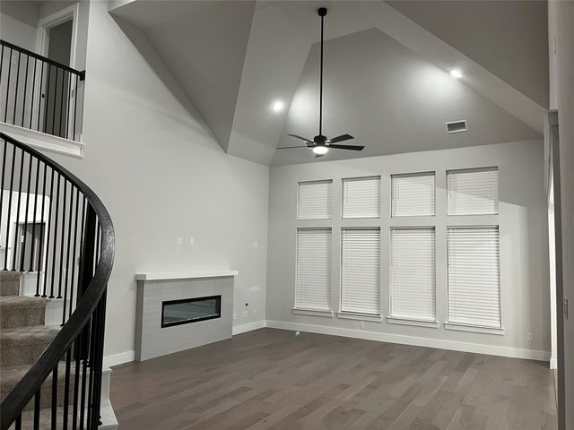 2409 Park Oaks Drive, Midlothian, TX 76065