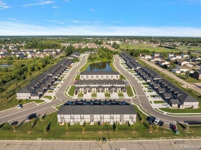 51398 Tides Drive Unit 7G, New Baltimore, MI 48051